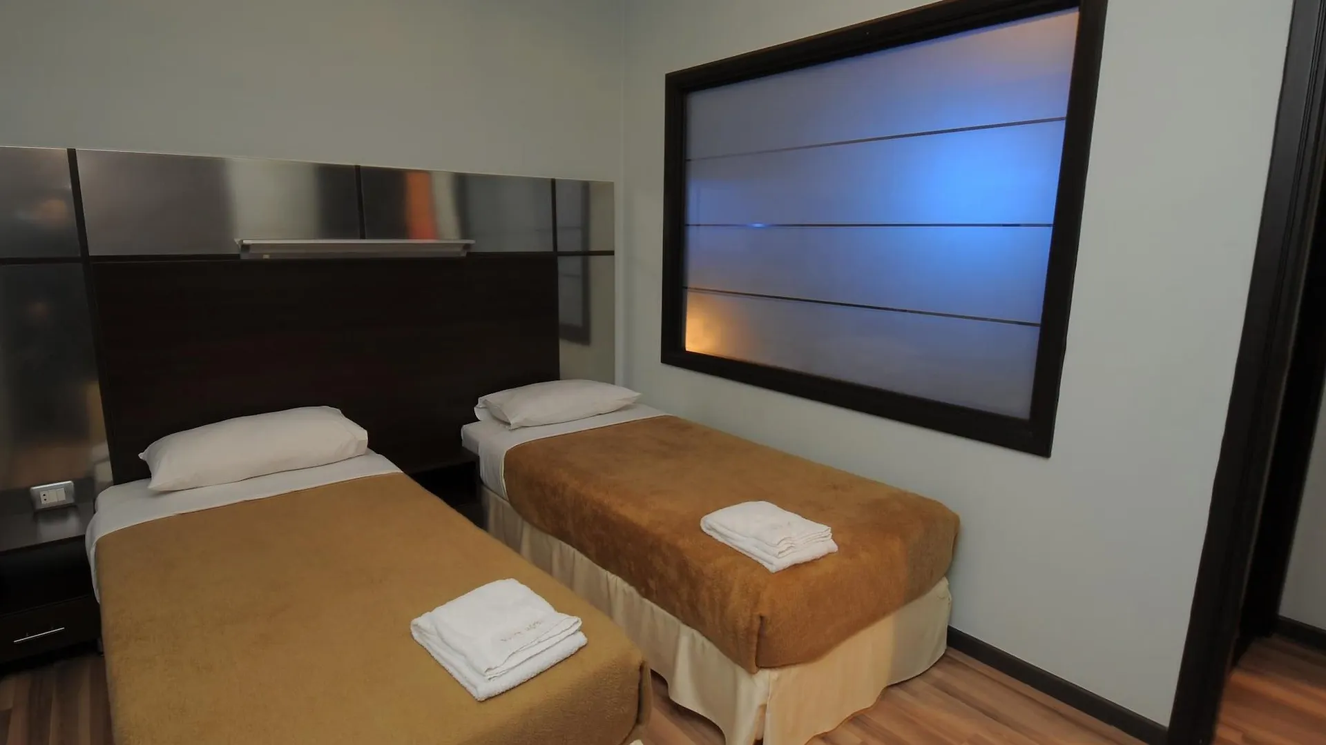 Suite Hotel Chrome - Beirut