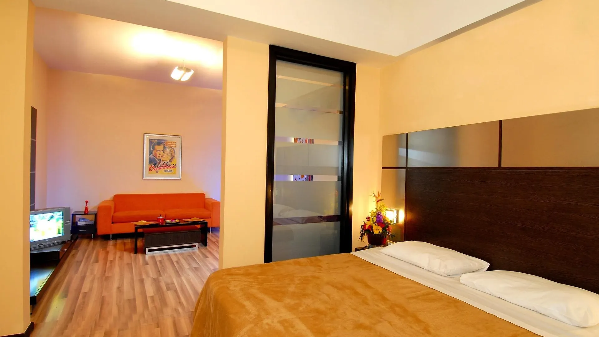 Lägenhetshotell Suite Hotel Chrome - Beirut