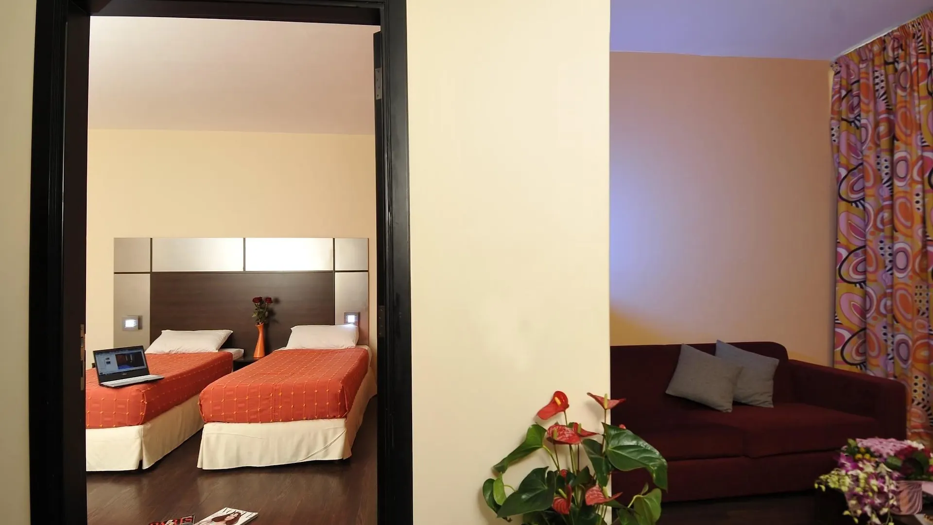 Suite Hotel Chrome - Beirut Lägenhetshotell
